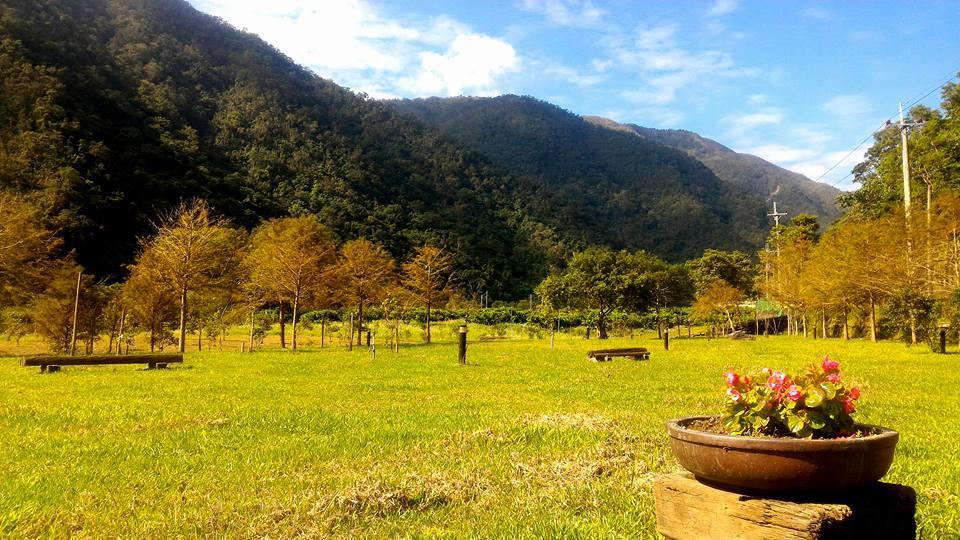 Left Bank Bnb Jiaoxi Bagian luar foto