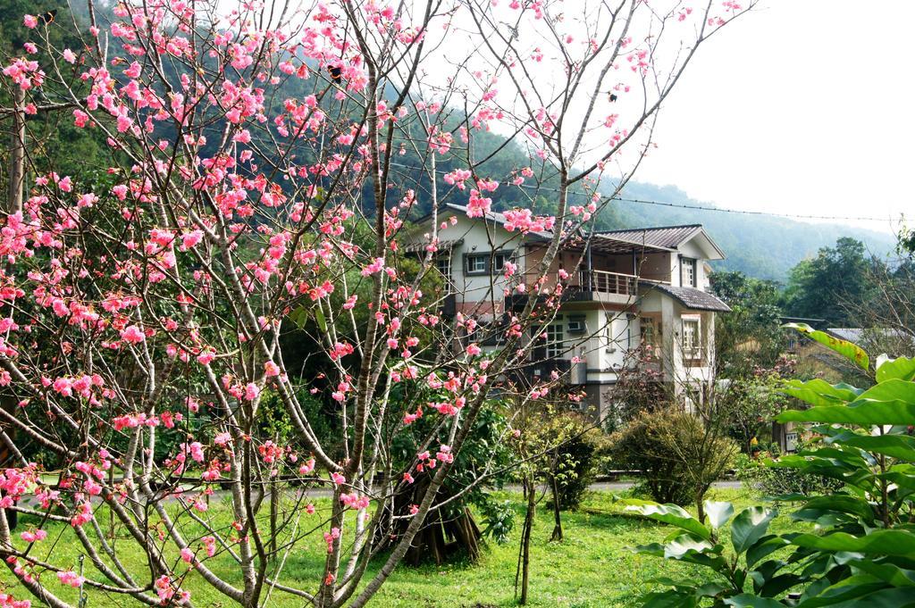 Left Bank Bnb Jiaoxi Bagian luar foto